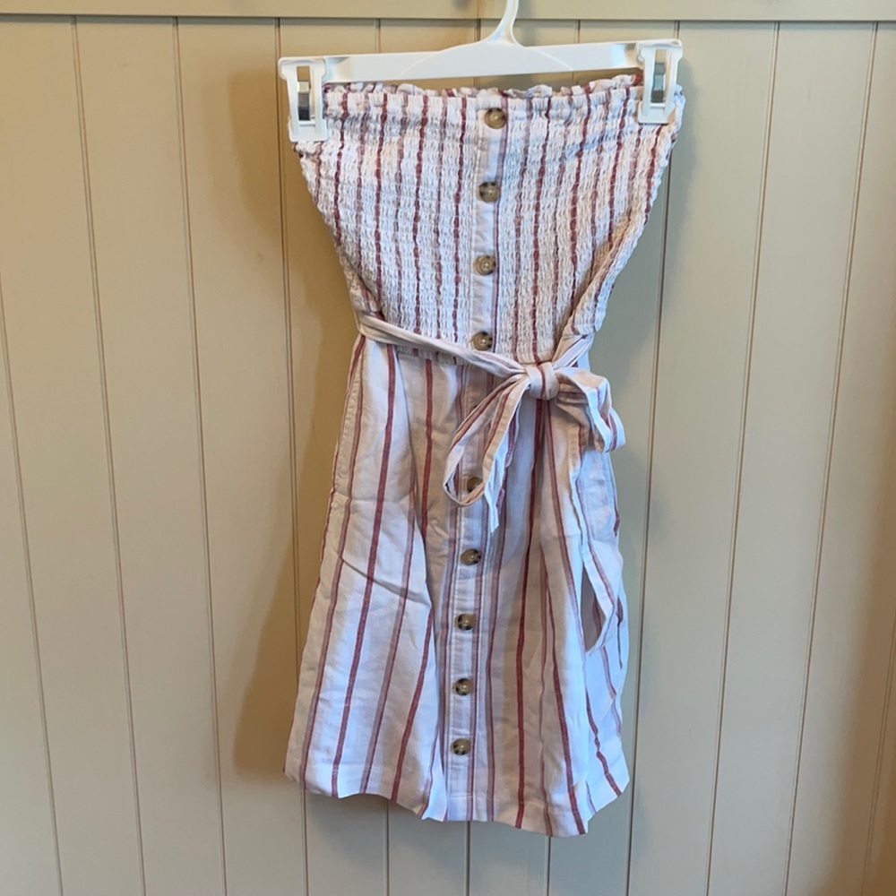 Abercrombie strapless stripped sun dress